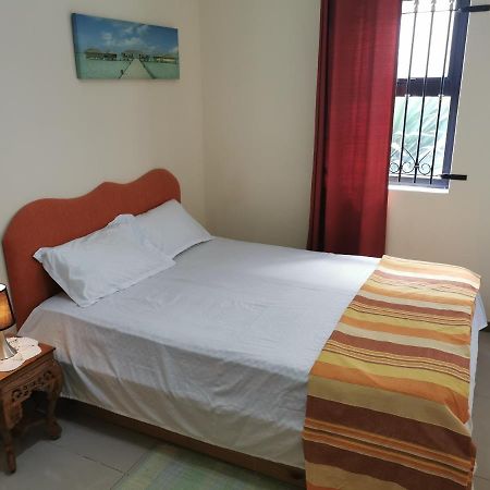 Royal Apart Flic en Flac Экстерьер фото