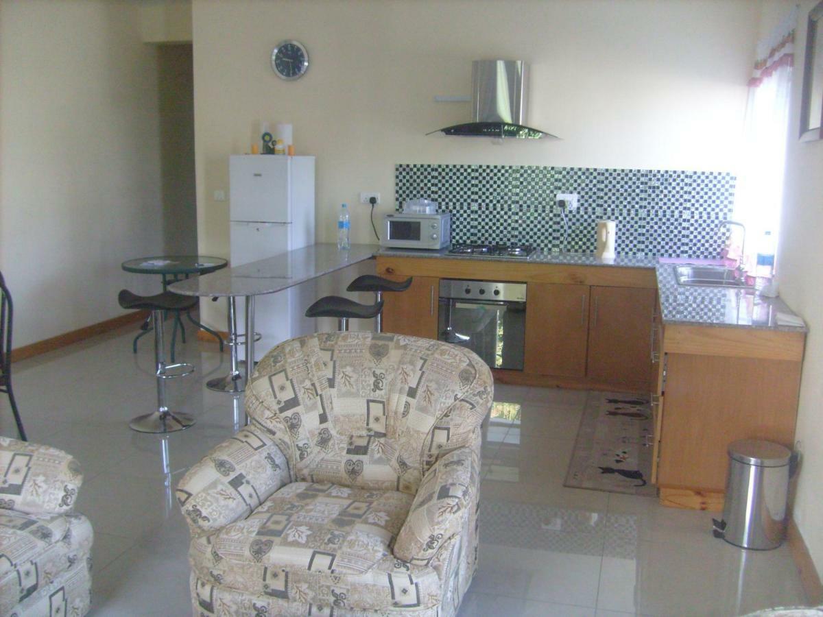 Royal Apart Flic en Flac Экстерьер фото
