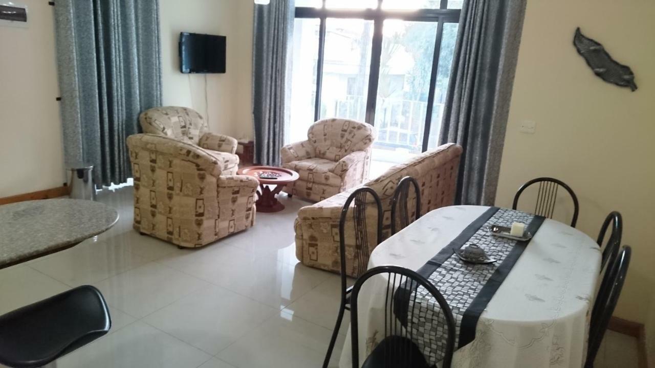 Royal Apart Flic en Flac Экстерьер фото
